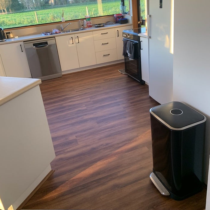 SPC Hibrid Vinyl Padló - <b>BRUNO</b> - Kőkompozit, vízálló | DECKO (2,23 m²/doboz)